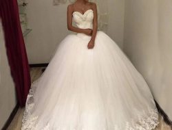 Ball Gown Wedding Dresses A Timeless Elegance