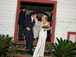 Carolyn Bessette Kennedy Wedding Dress A Timeless Icon