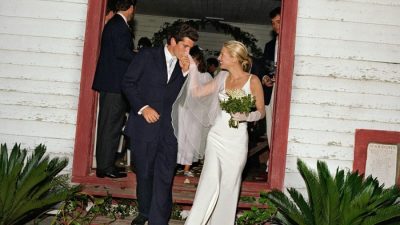 Wedding kennedy carolyn bessette dress john dresses rodriguez narciso celebrity caroline jr gowns gown weddings bridal 1996 jfk wife time