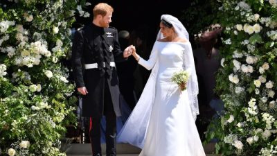 Meghan markle wedding dress